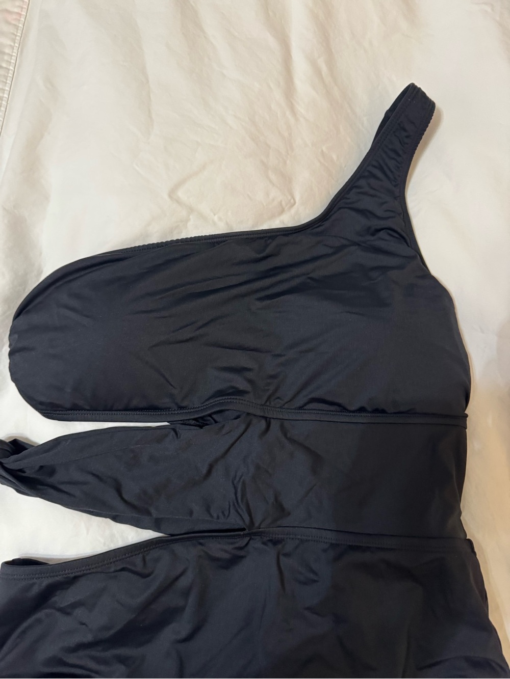 La Blanca Black One-Shoulder women’s Swimsuit with Side Tie - Picture 6 of 8